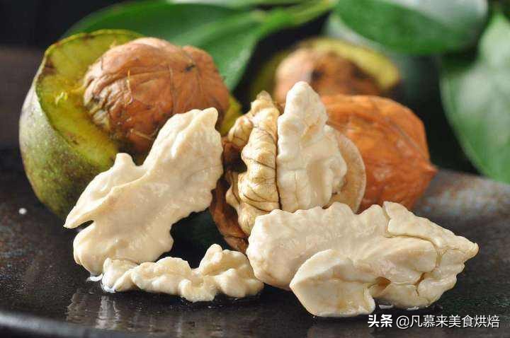 堅果類食品有哪些？25種堅果大全你都認(rèn)識嗎？堅果的吃法有哪些