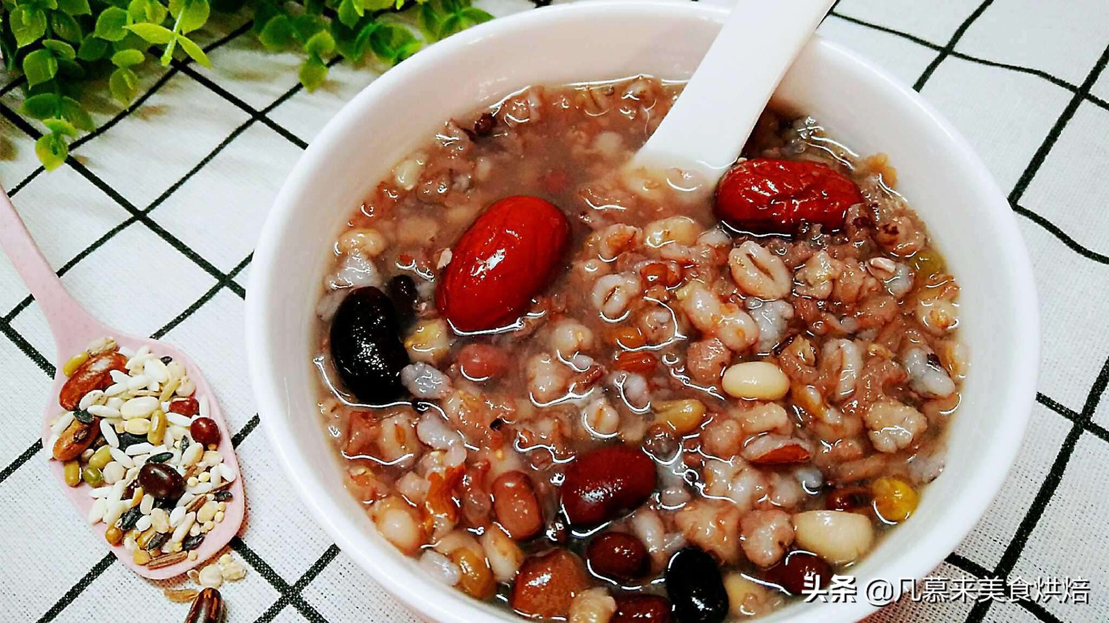 堅果類食品有哪些？25種堅果大全你都認(rèn)識嗎？堅果的吃法有哪些