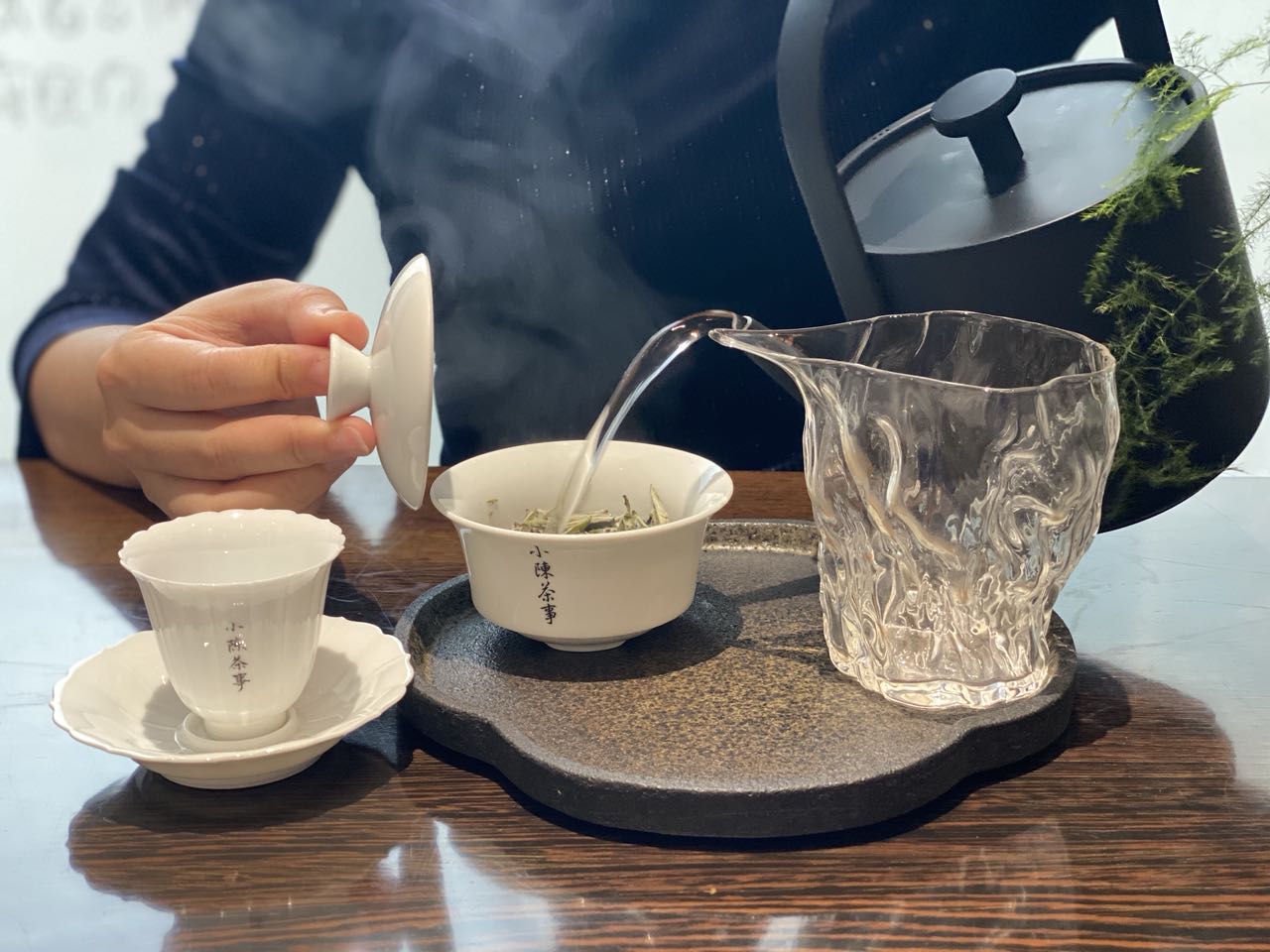 冬天喝什么茶好呢?紅茶好呢,還是綠茶好呢?
