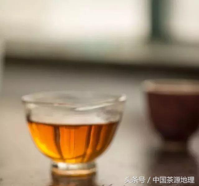茶餅怎么弄開(kāi)(茶餅應(yīng)該怎么開(kāi))