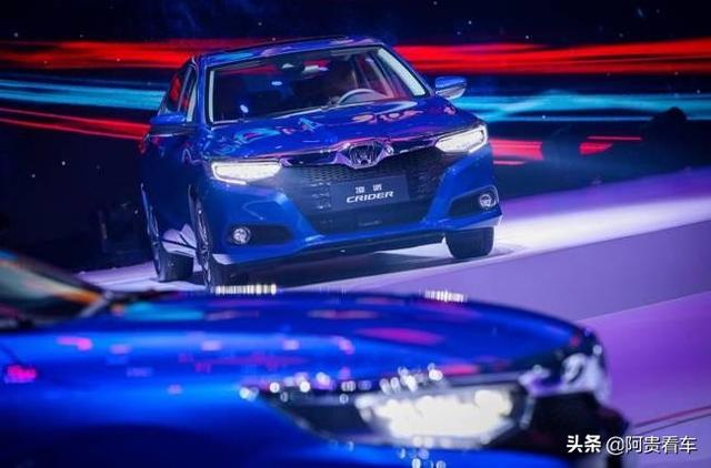 10萬左右買高顏值合資轎車，這5款車真的是福音