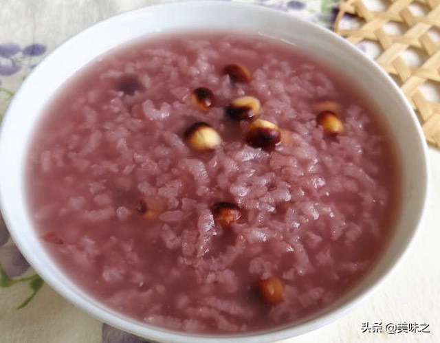 15種早餐營(yíng)養(yǎng)粥的做法，健康美味，早餐半月不重樣