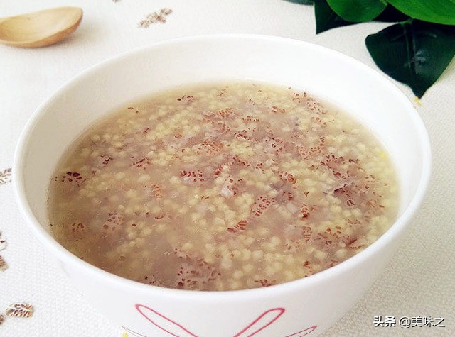 15種早餐營(yíng)養(yǎng)粥的做法，健康美味，早餐半月不重樣