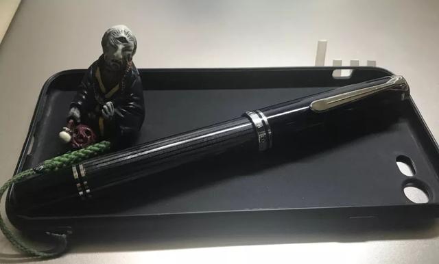 我的鳥筆初嘗試——幾支基本款現(xiàn)產(chǎn)百利金鋼筆對比評測