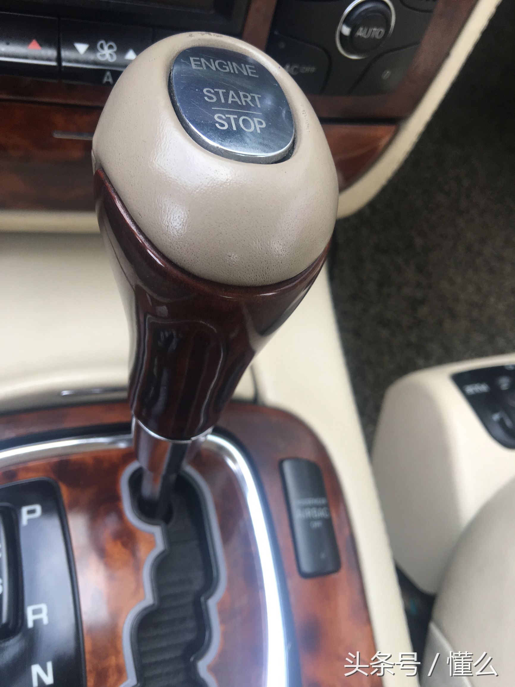 解析經(jīng)典第八代奔馳S600 氣質(zhì)豪車 唾手可得