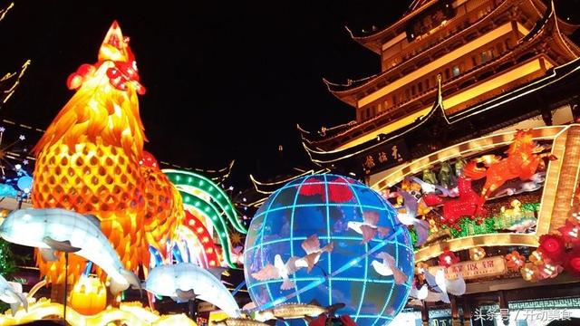城隍廟新玩法，傳統(tǒng)與現(xiàn)代交融的新年味！