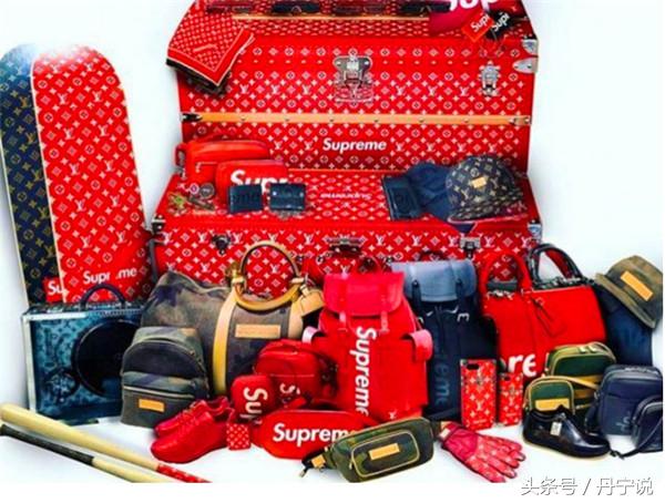 炒到59999元！街頭潮牌Supreme與奢侈品牌LV聯(lián)名的牛仔夾克