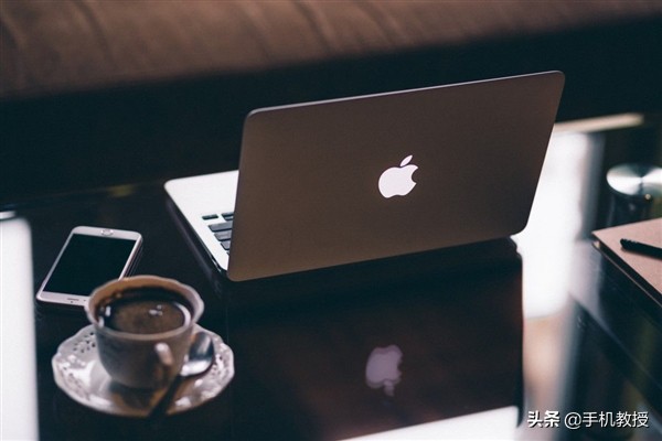 MacBook Air上首發(fā)M2芯片很心動(dòng)？但我勸你先等等，看看屏幕再說(shuō)