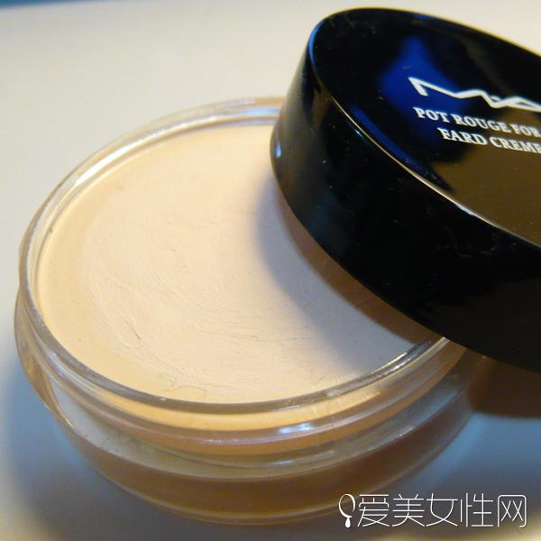 mac遮瑕膏 專業(yè)打造無瑕妝容