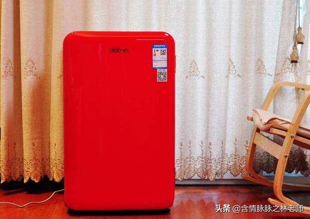 炎炎夏日的救命稻草，東寶93Y圓弧形單門冰箱體驗