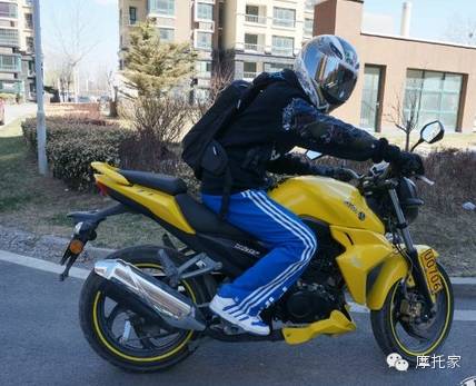 摩托家／聊聊我曾經(jīng)的最愛，08款杜卡迪ducati 696