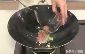 橄欖菜最好吃，最有營(yíng)養(yǎng)的做法，小時(shí)候媽媽經(jīng)常這樣做給我們吃