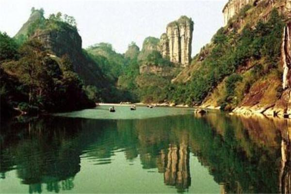 大連十大最好玩的旅游景點(diǎn)，冰峪溝在大連是避暑圣地
