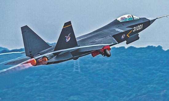 殲31到底是怎么回事(殲31因缺陷錯失良機(jī))(1)