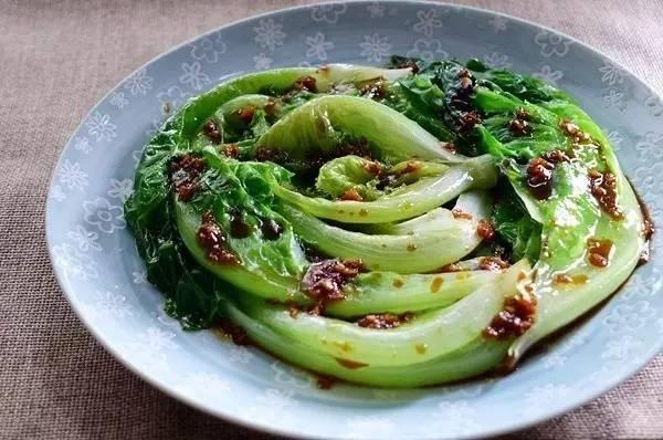 生菜這樣做簡單又美味(生菜這樣做好吃不寡淡)(1)