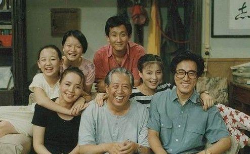 十部經(jīng)典電視劇值得一看（這50部經(jīng)典電視?。?29)