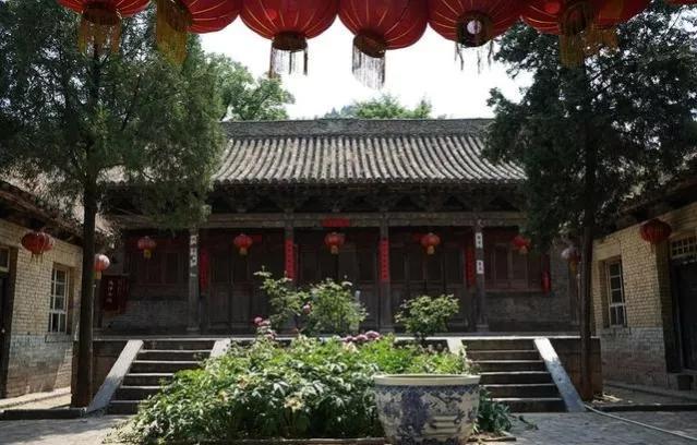 林縣紅旗渠建設(shè)過程中犧牲多少人(河南林縣的紅旗渠)(2)