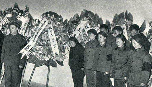 聯(lián)合國17次下半旗致哀都有哪些人(聯(lián)合國曾多次降半旗致哀)(3)