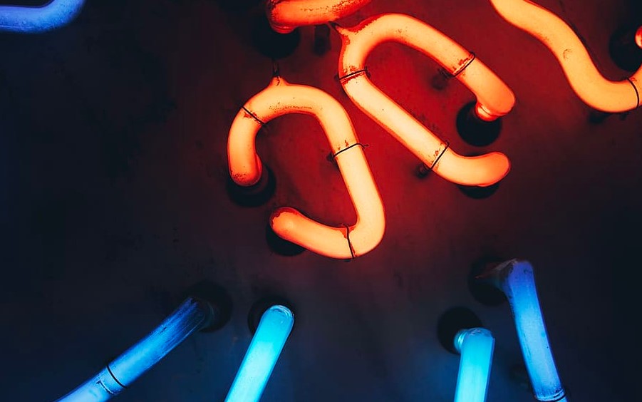 揭秘：CPU到了120°會(huì)不會(huì)壞？它到底能承受多高的溫度
