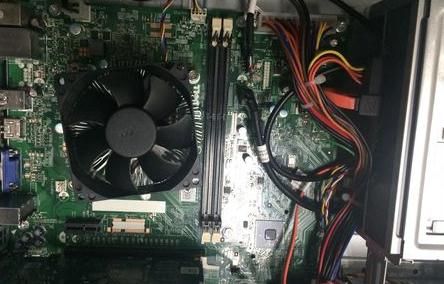 電腦黑屏主機開不了機怎么辦
