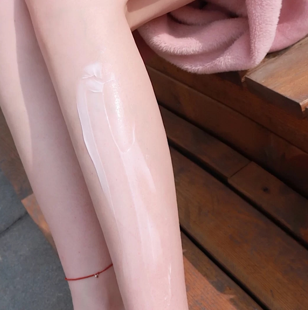 身體乳界的天花板，有便宜有貴，雅頓堪稱前輩，百雀羚甘油十幾元