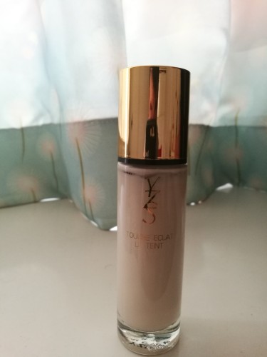 yzs粉底液怎么樣好用嗎是什么牌子，真實(shí)上妝體驗(yàn)分享(干皮親媽)
