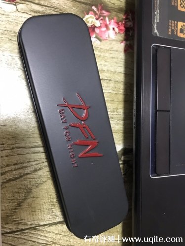 dfn眼線筆怎么樣好用嗎，真實使用體驗(防水防油不暈妝)