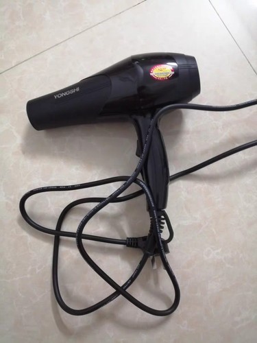 永士電吹風(fēng)機(jī)質(zhì)量怎么樣好用嗎，真實(shí)用戶使用評(píng)測(cè)(功能多)