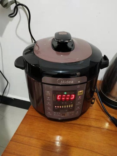 Midea美的電壓力鍋哪款最好多少錢， MY-YL50測評(價格179元）