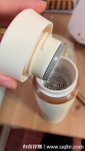 樂扣樂扣保溫杯質(zhì)量怎么樣好嗎安全嗎，親身測評體驗(yàn)(價(jià)錢僅66元)