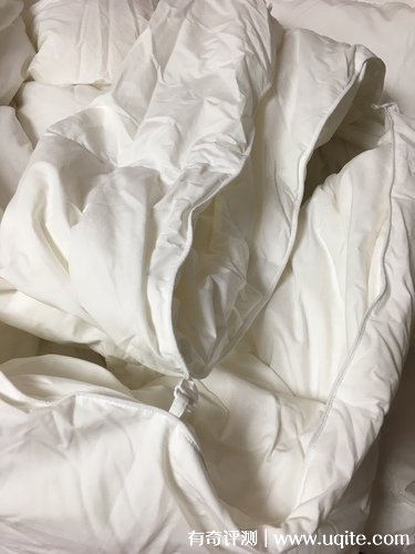 羅萊家紡羽絨被怎么樣質(zhì)量好嗎，真實(shí)使用體驗(舒適保暖質(zhì)量好)
