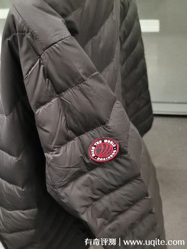 波司登羽絨服怎么樣，專業(yè)做羽絨服42年(暢銷全球72個國家)