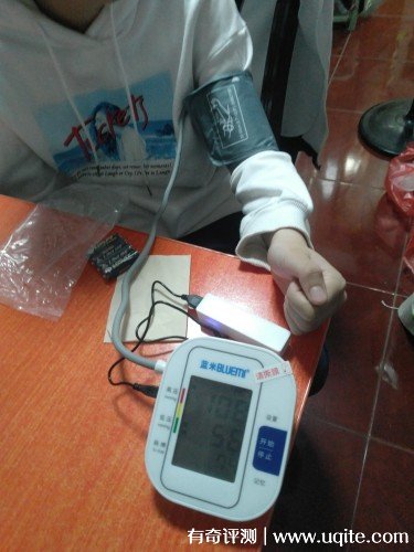 藍(lán)米電子血壓計(jì)質(zhì)量怎么樣準(zhǔn)確好嗎，BSX-555使用后評(píng)價(jià)