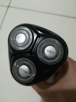 sid超人剃須刀怎么樣哪個(gè)型號好，rs7325最新款測評(價(jià)格34.9元）