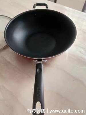 蘇泊爾不粘鍋哪款好安全嗎，使用效果評(píng)價(jià)(價(jià)格79元）
